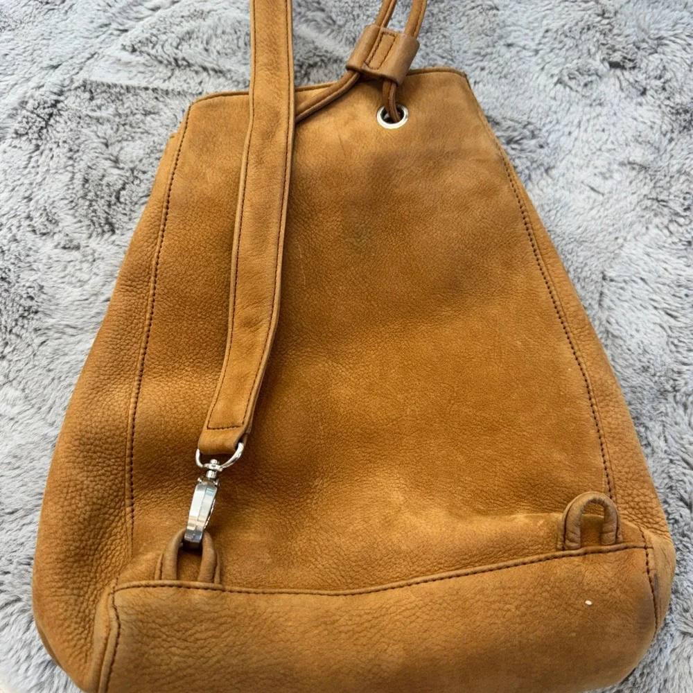 Eddie Bauer Tan Suede Leather Bag Drawstring One Shoulder Backpack Purse‎